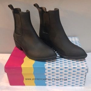 Jeffrey Campbell Havana rubber boot black women size 8 Fit like a 7-7.5
